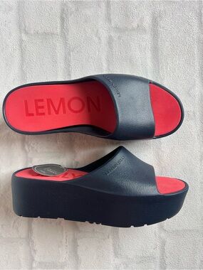 NWT Lemon Jelly Navy Platform Slide- Red Footbed size 36 coastal/ clean girl